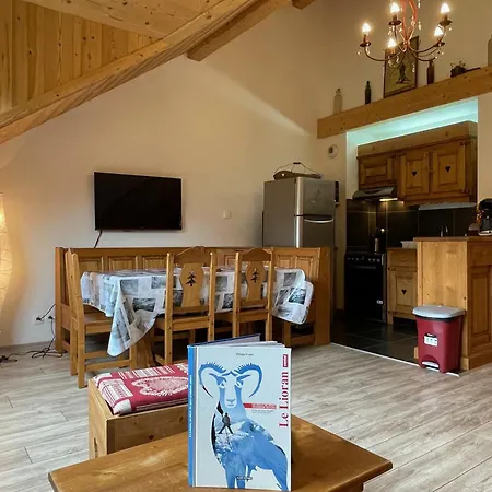 Altura T2 Duplex Wifi Au Pied Des Montagnes Lägenhet